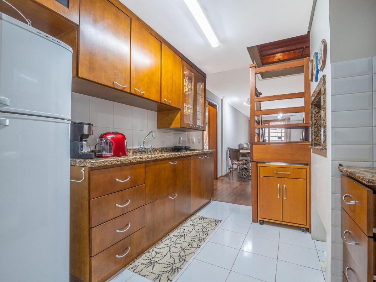 Dom Carletto 406 - Centro de Gramado, 4 dormitórios e vaga de garagem Exterior foto